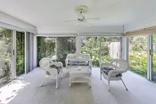 1295 Sunview Ln, Winnetka, IL 60093 - Photo 16