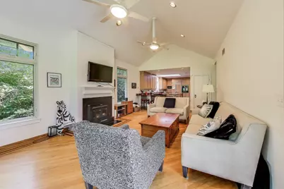 1295 Sunview Lane, Winnetka, IL 60093 - Photo 14