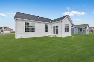 14905 S McCarthy Circle, Plainfield, IL 60544 - Photo 2