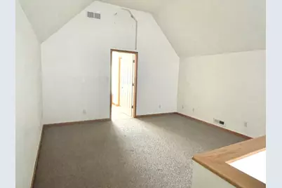 1668 Chartres Street, Lasalle, IL 61301 - Photo 12