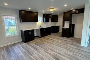 300 Briarbranch Terrace, Matteson, IL 60443 - Photo 2