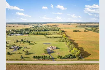 9281 Auburn Road, Winnebago, IL 61088 - Photo 56