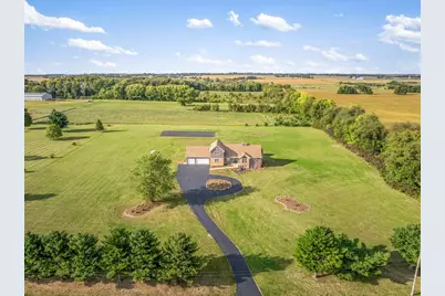 9281 Auburn Road, Winnebago, IL 61088 - Photo 2