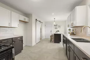 9281 Auburn Rd, Winnebago, IL 61088 - Photo 18