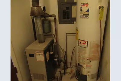 114 N Chase Street, Monticello, IL 61856 - Photo 12