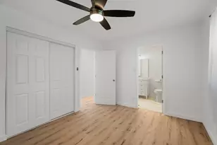 220 N Ashbury Ave, Bolingbrook, IL 60440 - Photo 6