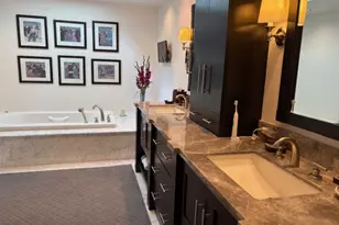 990 Sheridan Rd, Highland Park, IL 60035 - Photo 20