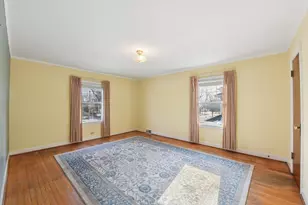 240 N Willow Rd, Elmhurst, IL 60126 - Photo 22