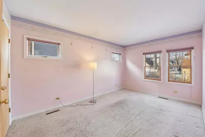 240 N Willow Road, Elmhurst, IL 60126 - Photo 16