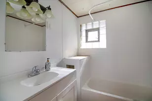 201 E Vanderkarr Rd, Saint Anne, IL 60964 - Photo 12