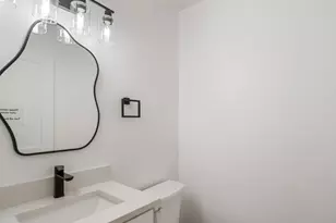 106 E 22nd St, Lombard, IL 60148 - Photo 22