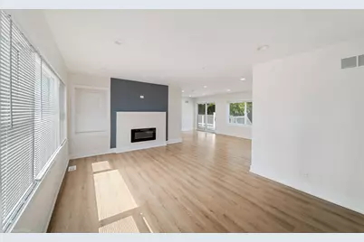 106 E 22nd Street, Lombard, IL 60148 - Photo 4