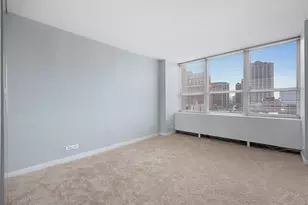 655 W Irving Park Rd, Chicago, IL 60613 - Photo 36