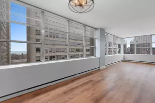 655 W Irving Park Rd, Chicago, IL 60613 - Photo 26