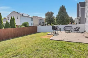 1418 Fitzer Dr, Joliet, IL 60431 - Photo 24