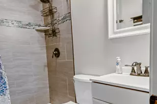 296 N Jackson Ave, Bradley, IL 60915 - Photo 20