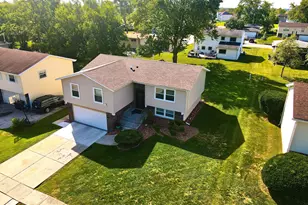 1109 Abbot Ln, University Park, IL 60484 - Photo 2