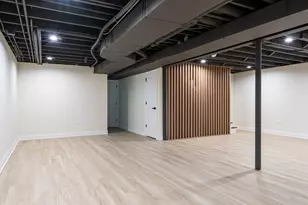 805 S Tures Ln, Des Plaines, IL 60018 - Photo 46