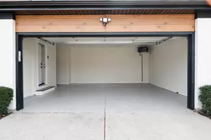 805 S Tures Ln, Des Plaines, IL 60018 - Photo 4