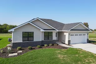 985 Spring St, Manteno, IL 60950 - Photo 4