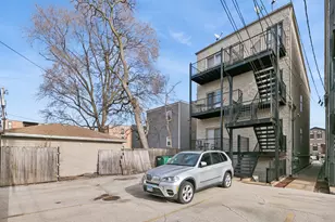 4426 S Calumet Ave, Chicago, IL 60653 - Photo 24