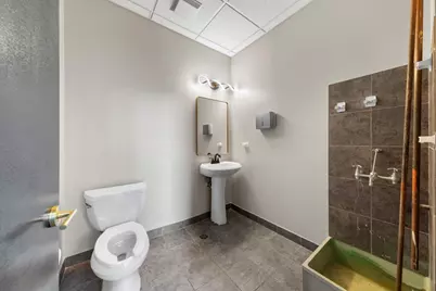 2037 S Indiana Avenue, Chicago, IL 60616 - Photo 22
