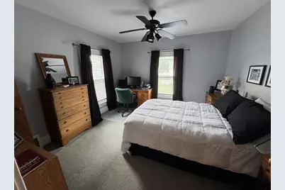 401 W 10th Street, Sterling, IL 61081 - Photo 26