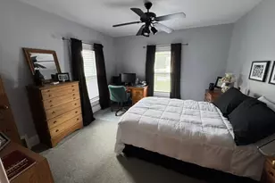 401 W 10th St, Sterling, IL 61081 - Photo 26