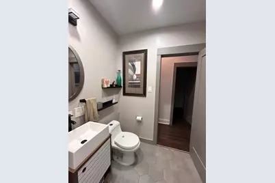 1123 W Addison Street, Chicago, IL 60613 - Photo 14