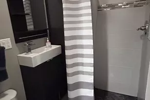 1123 W Addison St, Chicago, IL 60613 - Photo 6