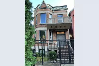 1123 W Addison Street, Chicago, IL 60613 - Photo 1