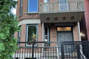 1123 W Addison St, Chicago, IL 60613 - Photo 1