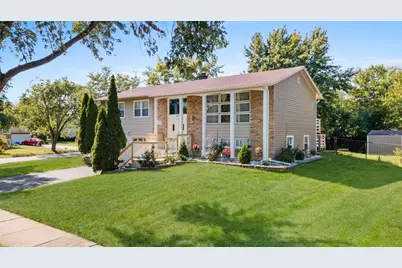 601 Derbyshire Lane, Bolingbrook, IL 60440 - Photo 2