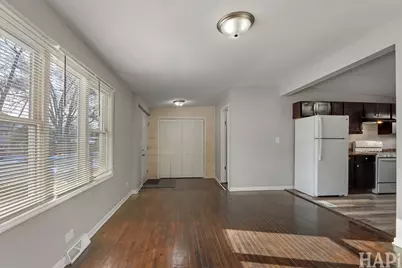 1310 N Poplar Avenue, Round Lake Beach, IL 60073 - Photo 4