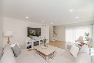 3849 Appian Way, Glenview, IL 60025 - Photo 6