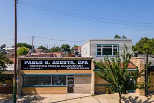 5940 W Montrose Ave, Chicago, IL 60634 - Photo 1