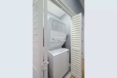 5940 W Montrose Avenue, Chicago, IL 60634 - Photo 26