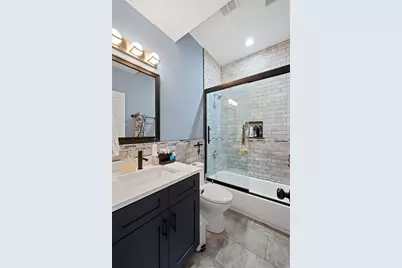 5940 W Montrose Avenue, Chicago, IL 60634 - Photo 32