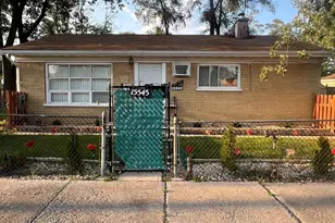 15545 Lincoln Ave, Harvey, IL 60426 - Photo 2