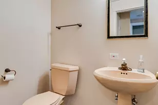 [Address not provided], Chicago, IL 60615 - Photo 18