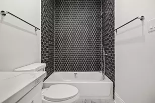 922 E 42nd Pl, Chicago, IL 60653 - Photo 30