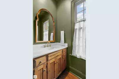 8010 Greenbriar Court, Burr Ridge, IL 60527 - Photo 52