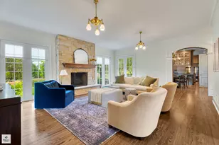 8010 Greenbriar Ct, Burr Ridge, IL 60527 - Photo 24