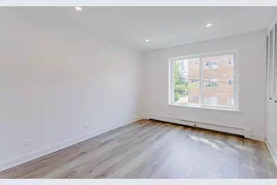 8232 Niles Center Road #202, Skokie, IL 60077 - Photo 6