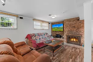 10817 S Oak Park Ave, Worth, IL 60482 - Photo 18