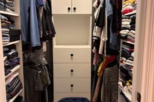 2700 Summit Dr, Glenview, IL 60025 - Photo 18