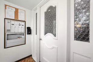 15713 Orlan Brook Dr, Orland Park, IL 60462 - Photo 4