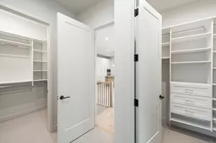 19 Heritage Dr, Highland Park, IL 60035 - Photo 16