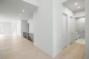 19 Heritage Dr, Highland Park, IL 60035 - Photo 2