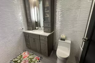 512 N McClurg Ct, Chicago, IL 60611 - Photo 24